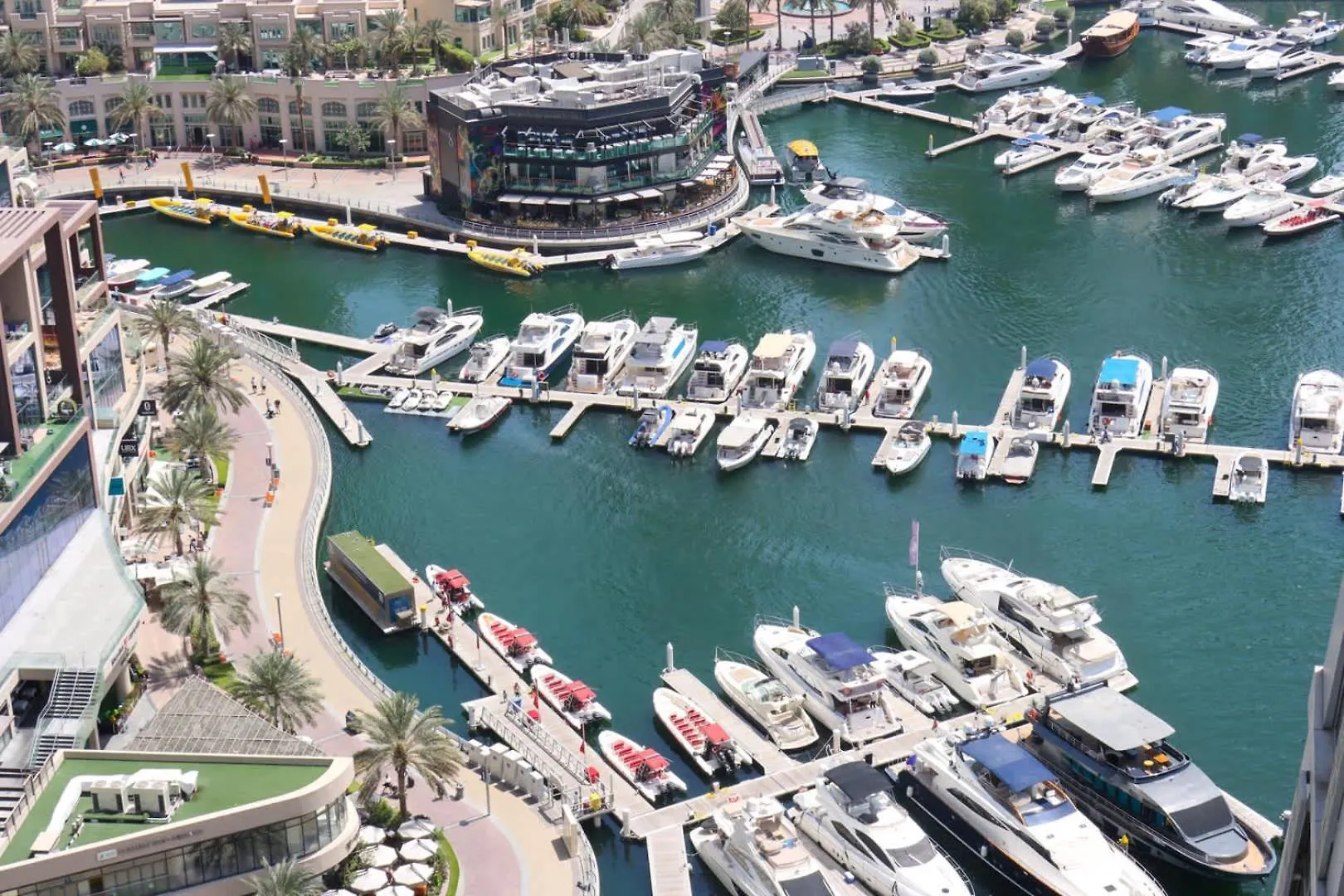 Livbnb-Spacious 2 Bedroom In Dubai Marina With Balcony United Arab Emirates