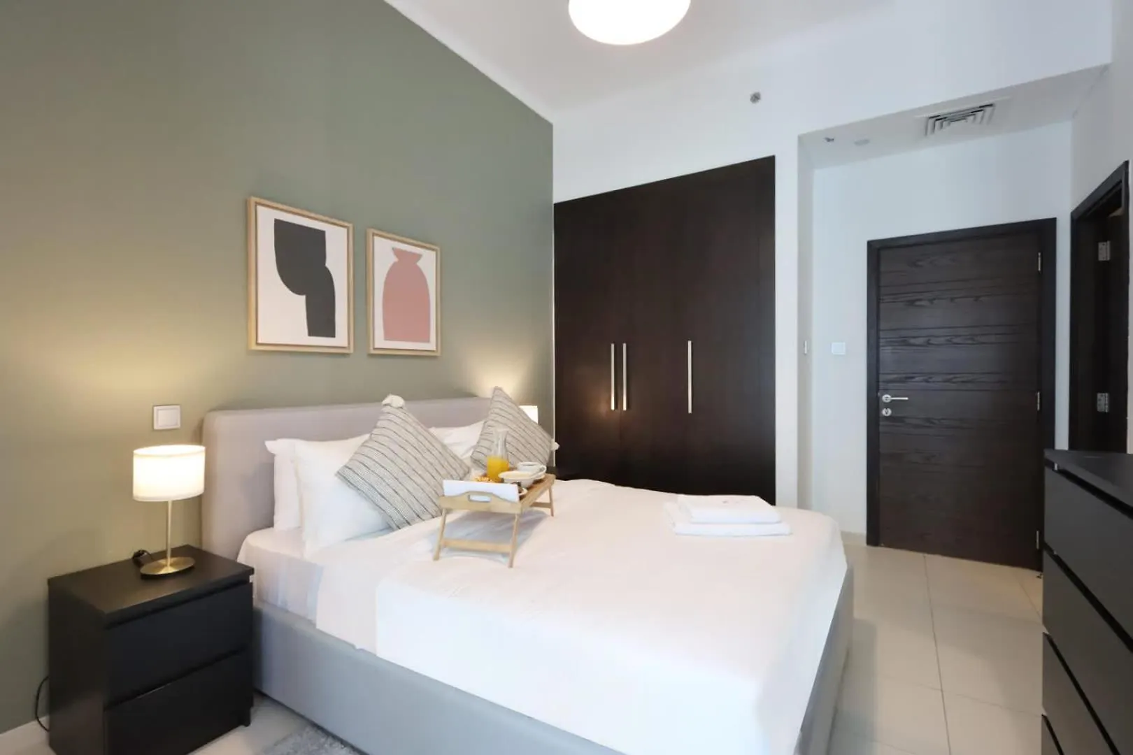 Livbnb-Spacious 2 Bedroom In Dubai Marina With Balcony United Arab Emirates